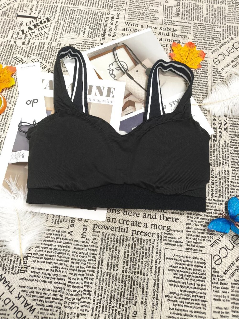 Alo Yoga Black/White Heart Throb Bra/Cute Top😍Workout Activewear Pilates Yoga🥗 - Picture 4 of 7